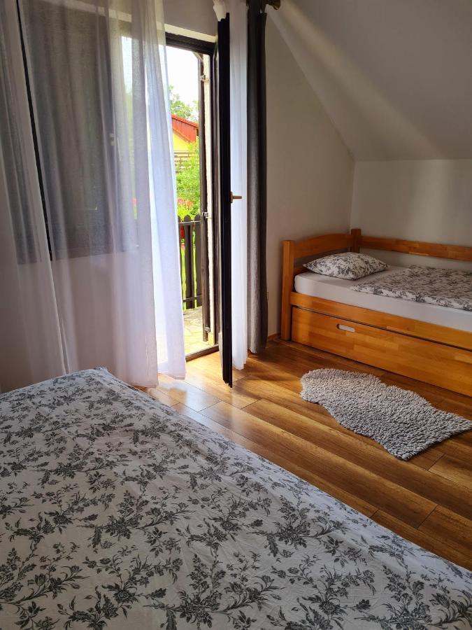 Apartman Poznanovic Apartment Rakovica Luaran gambar